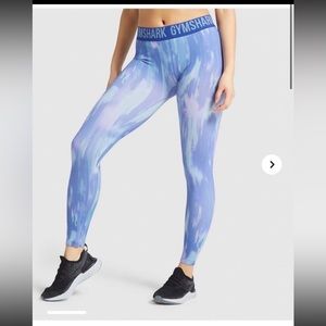 Gym shark leggings size XS NWT